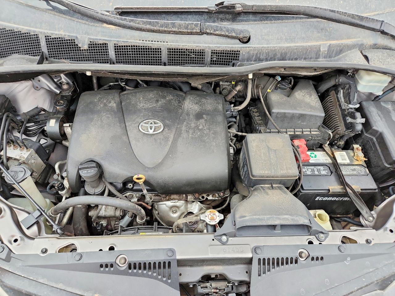 Toyota Sienna L