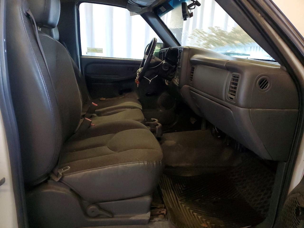 Chevrolet Silverado C1500