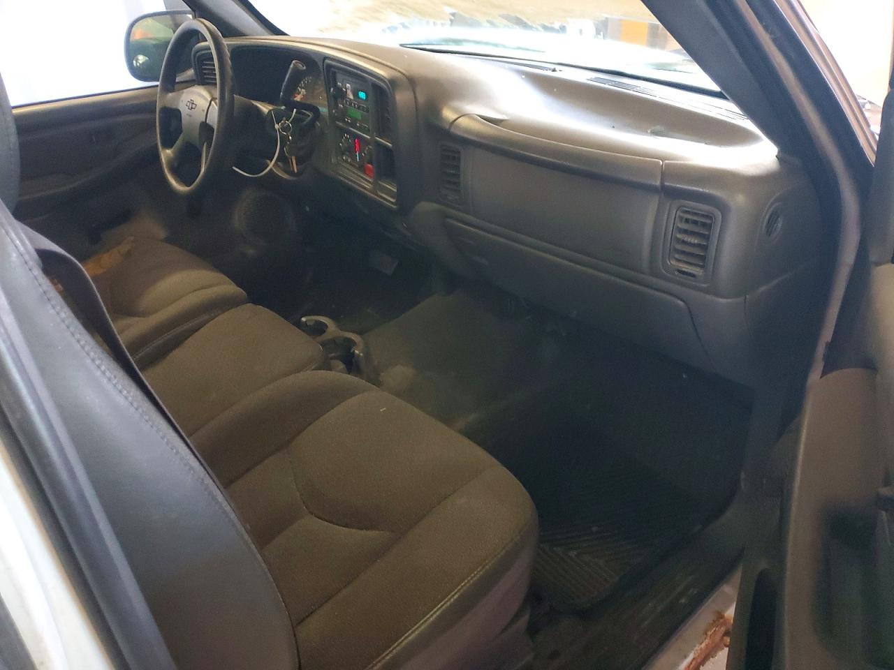Chevrolet Silverado C1500
