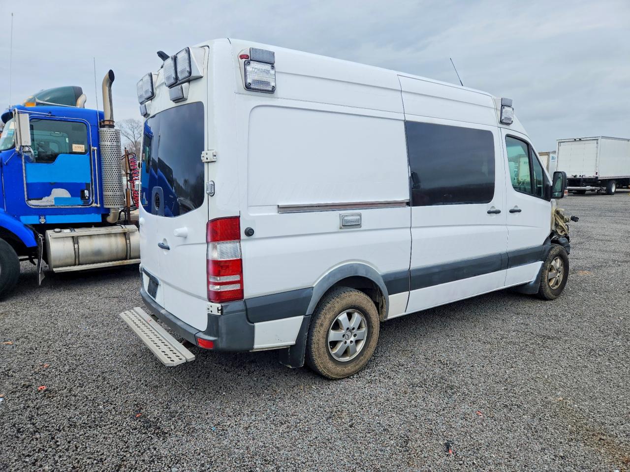 Mercedes-Benz Sprinter 2500