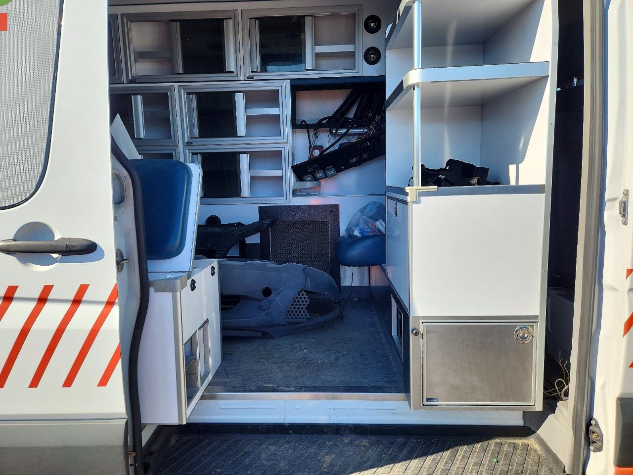 Mercedes-Benz Sprinter 2500