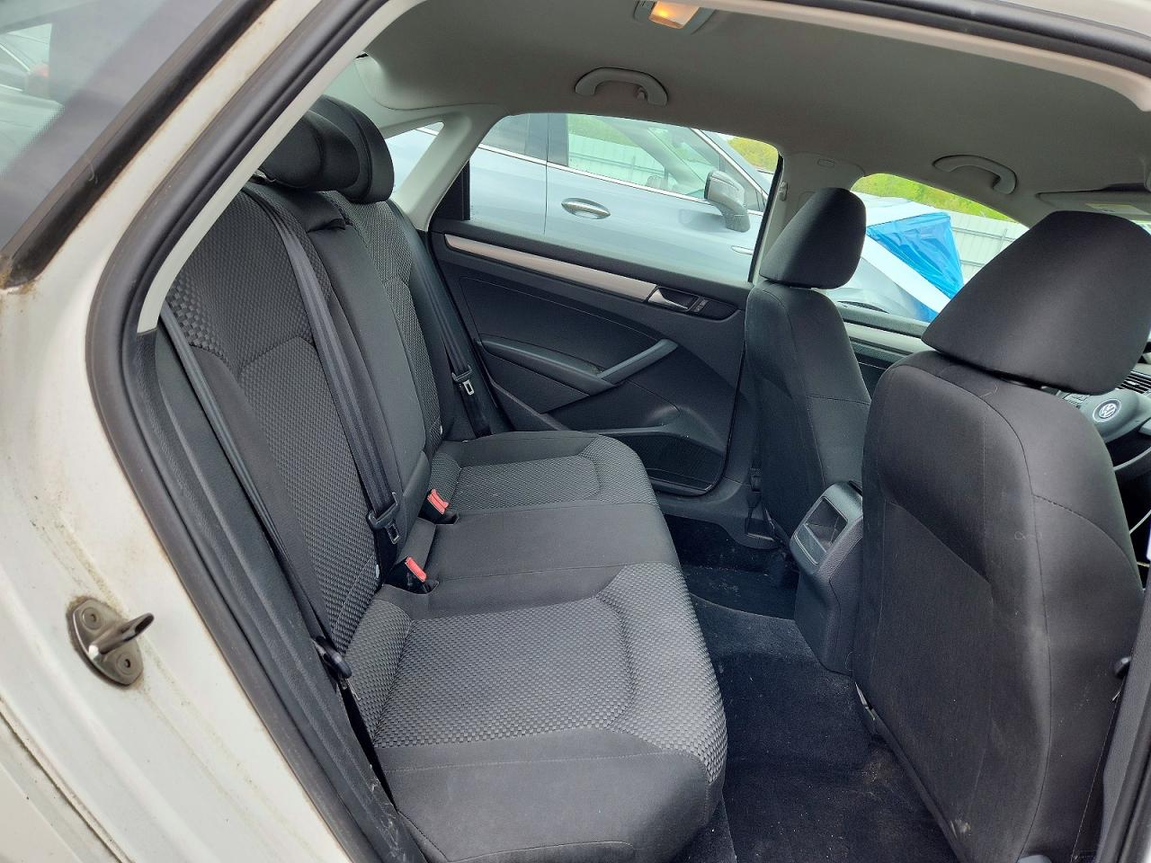 Volkswagen Passat S