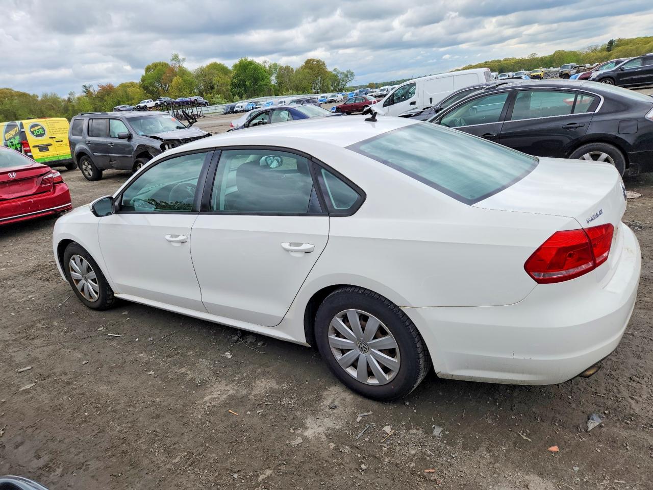Volkswagen Passat S