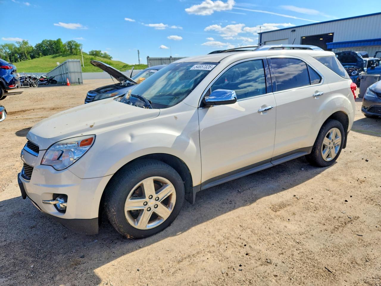 Salvage Chevrolet Equinox Image
