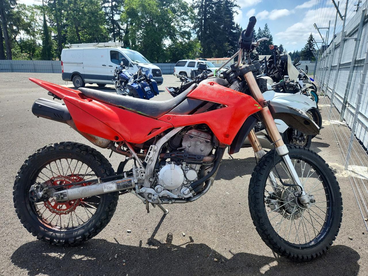 Salvage Kawasaki Klx300 Image