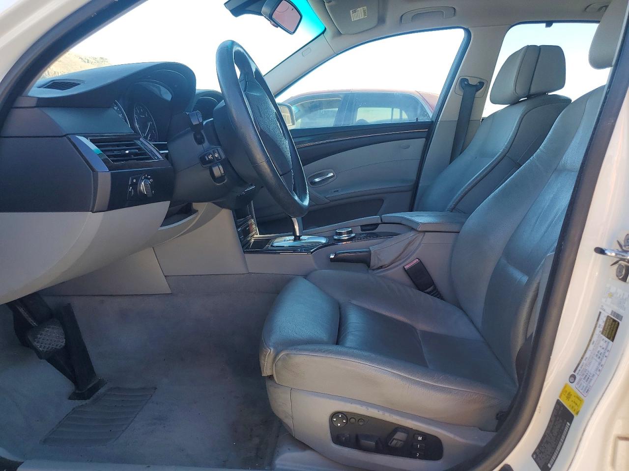 BMW 5 Series I