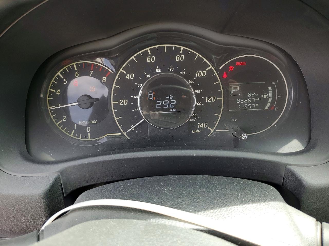 Nissan Versa Sv
