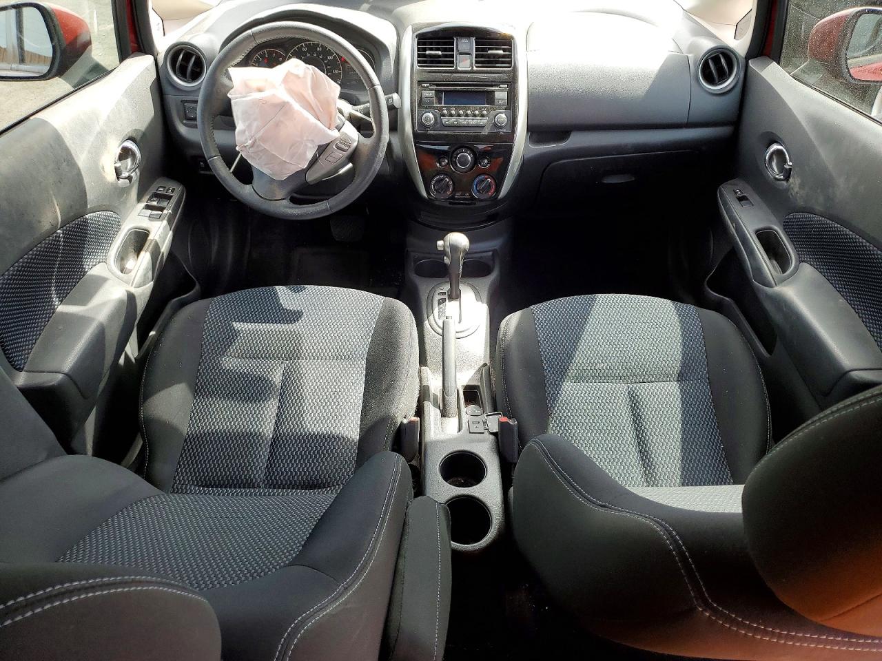 Nissan Versa Sv