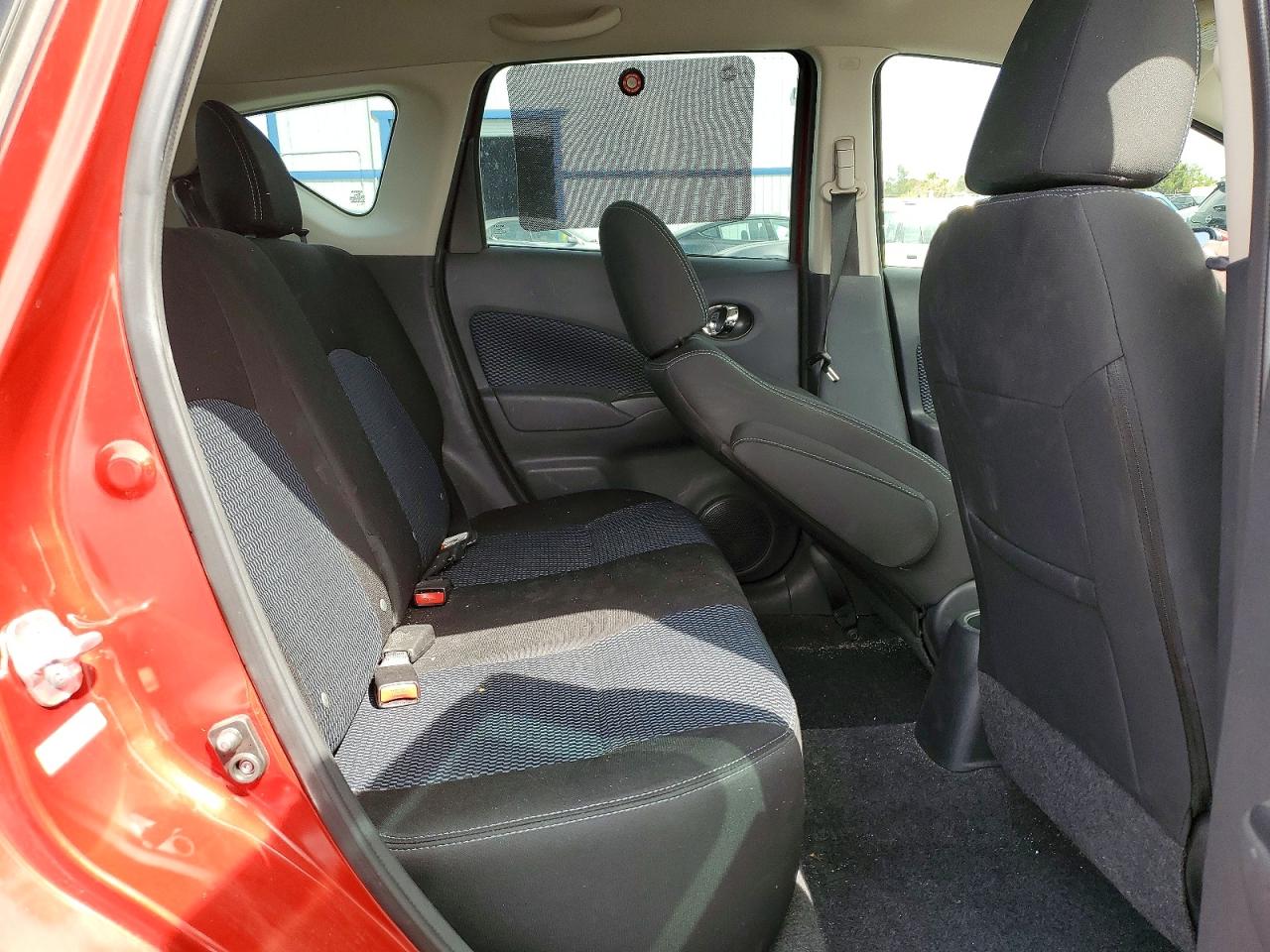 Nissan Versa Sv