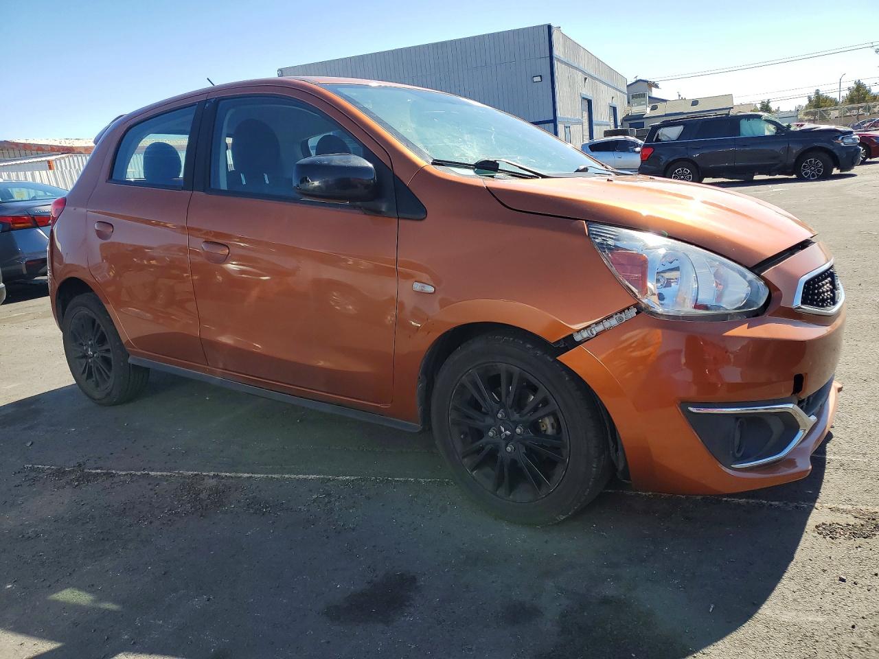 Mitsubishi Mirage Le