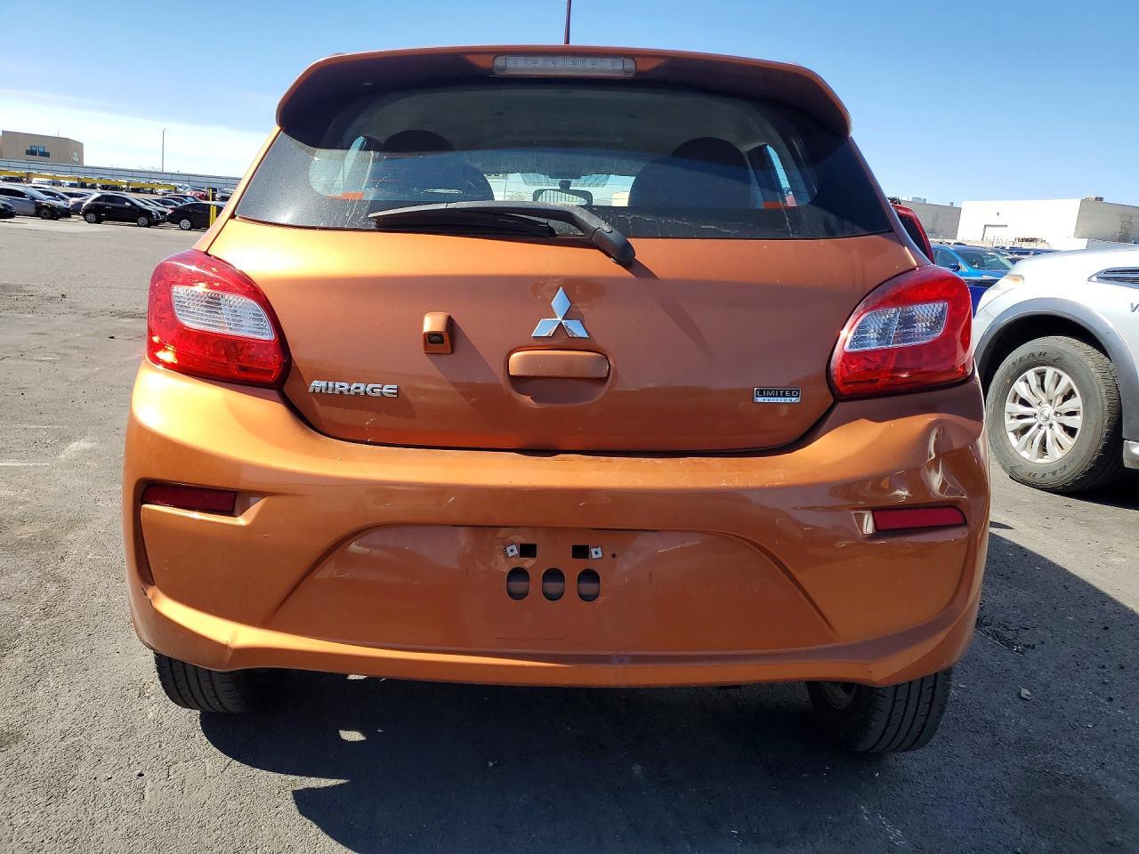 Mitsubishi Mirage Le