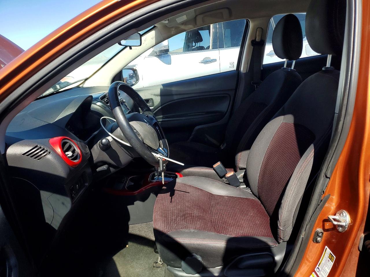 Mitsubishi Mirage Le