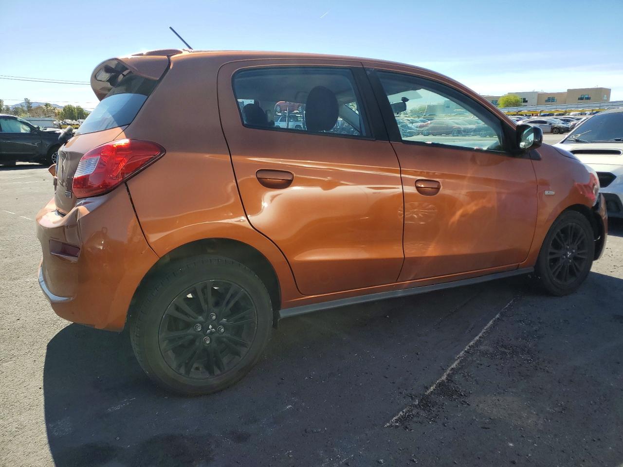 Mitsubishi Mirage Le