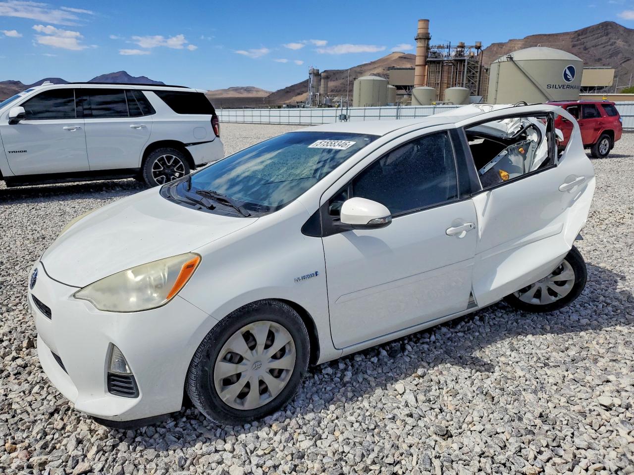 Salvage Toyota Prius Image