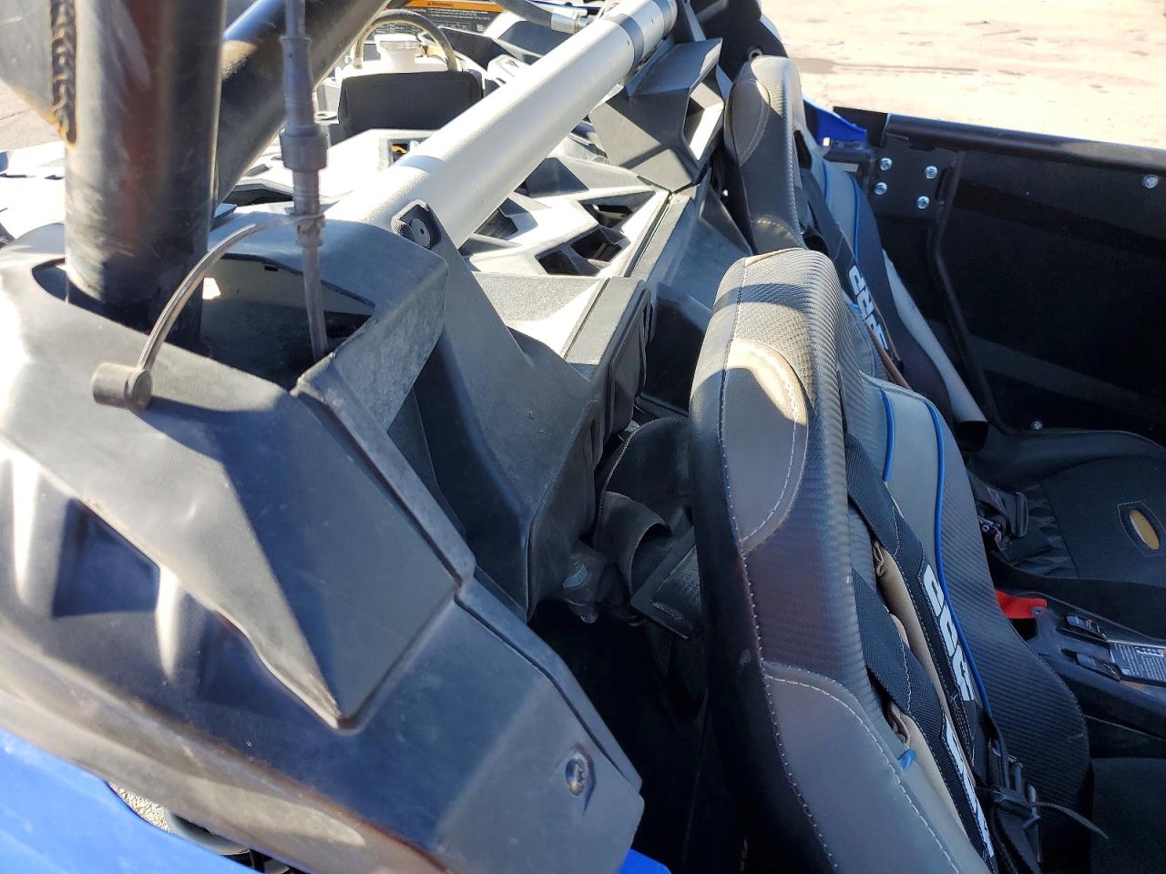 Can-Am Maverick X
