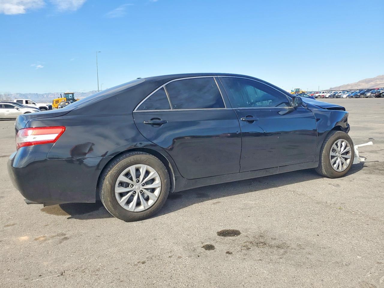 Toyota Camry Base