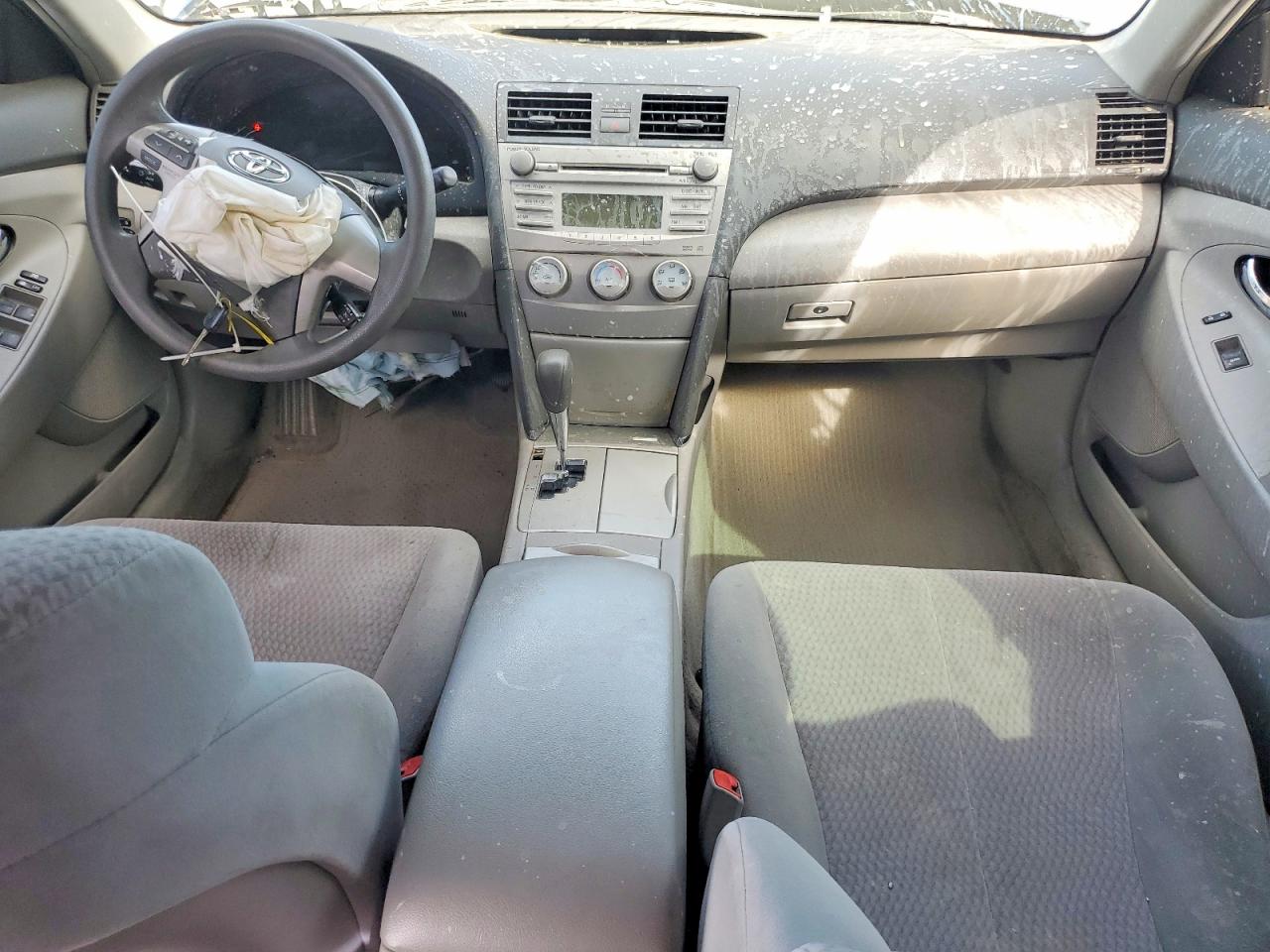 Toyota Camry Base