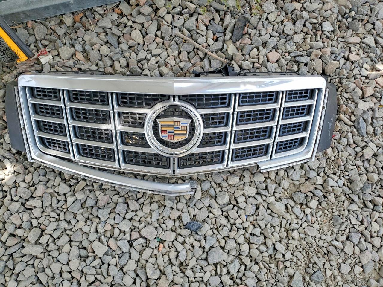 Cadillac XTS Luxury Collection