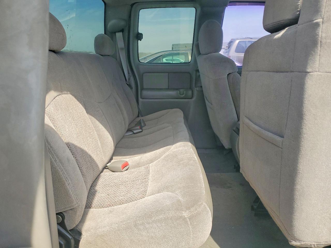 Chevrolet Silverado C1500