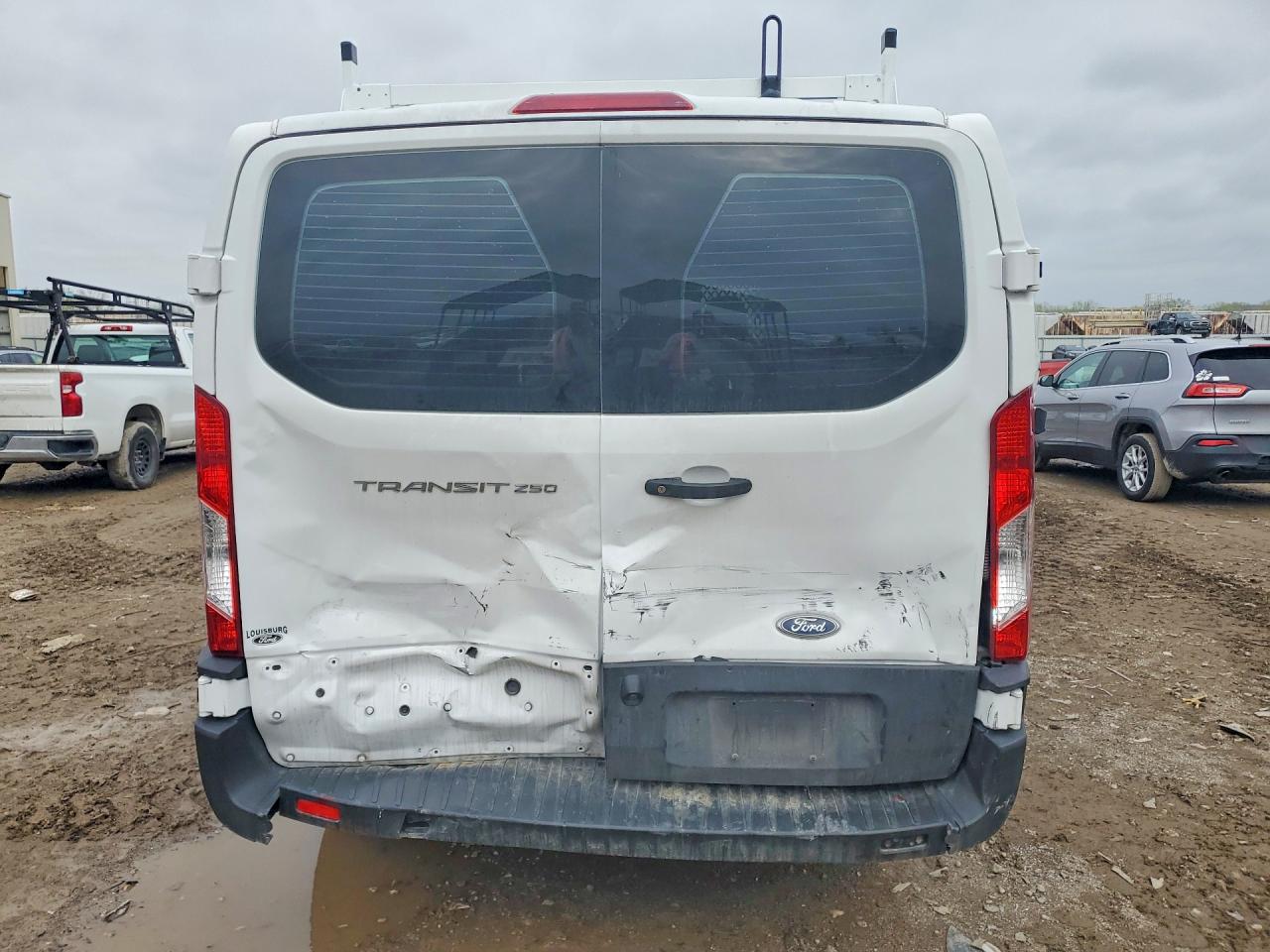 Ford Transit T-250