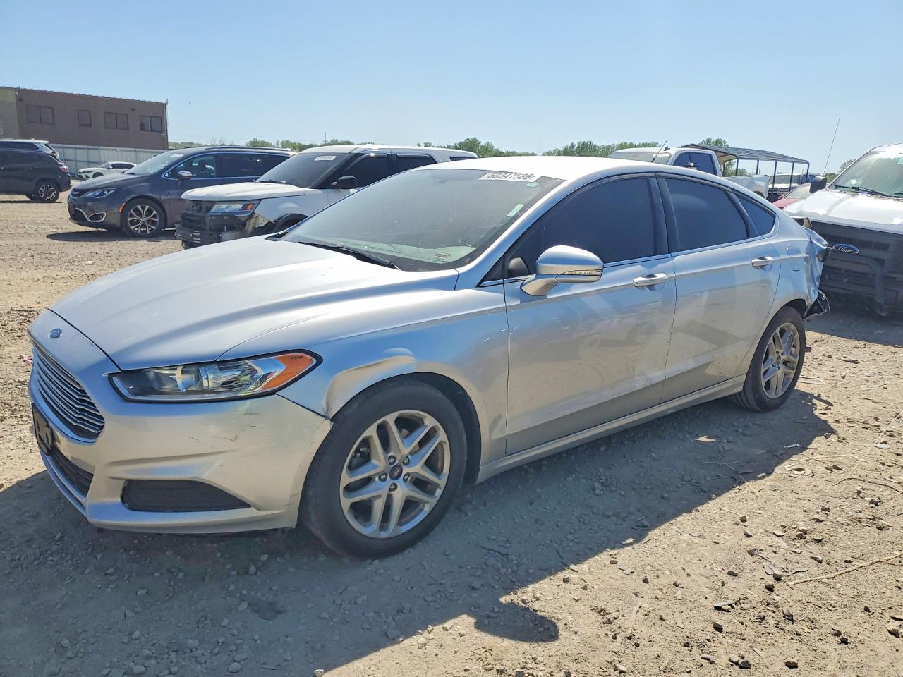 Salvage Ford Fusion Image