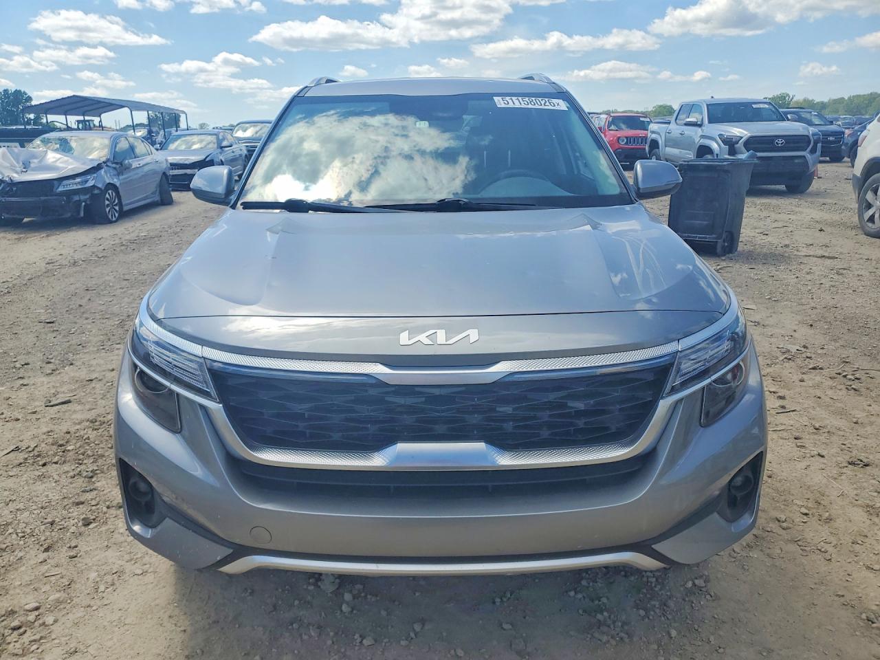 Kia Seltos S