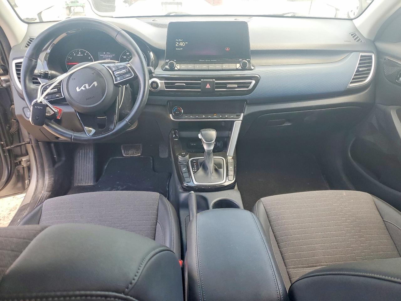Kia Seltos S