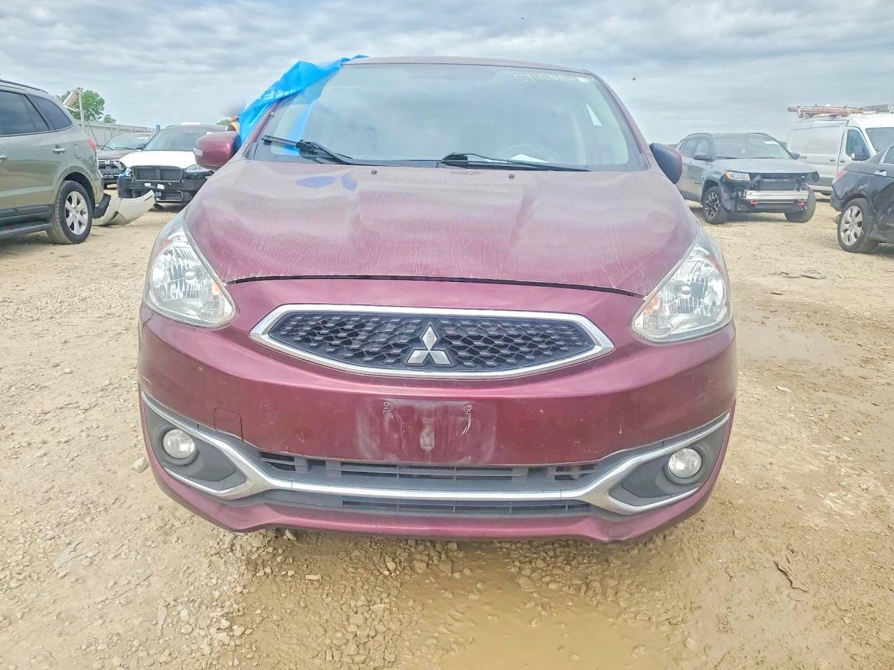 Mitsubishi Mirage Se