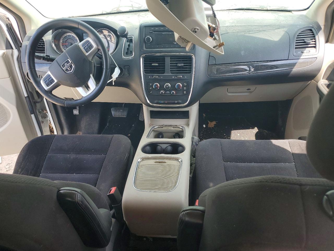 Dodge Caravan Sxt