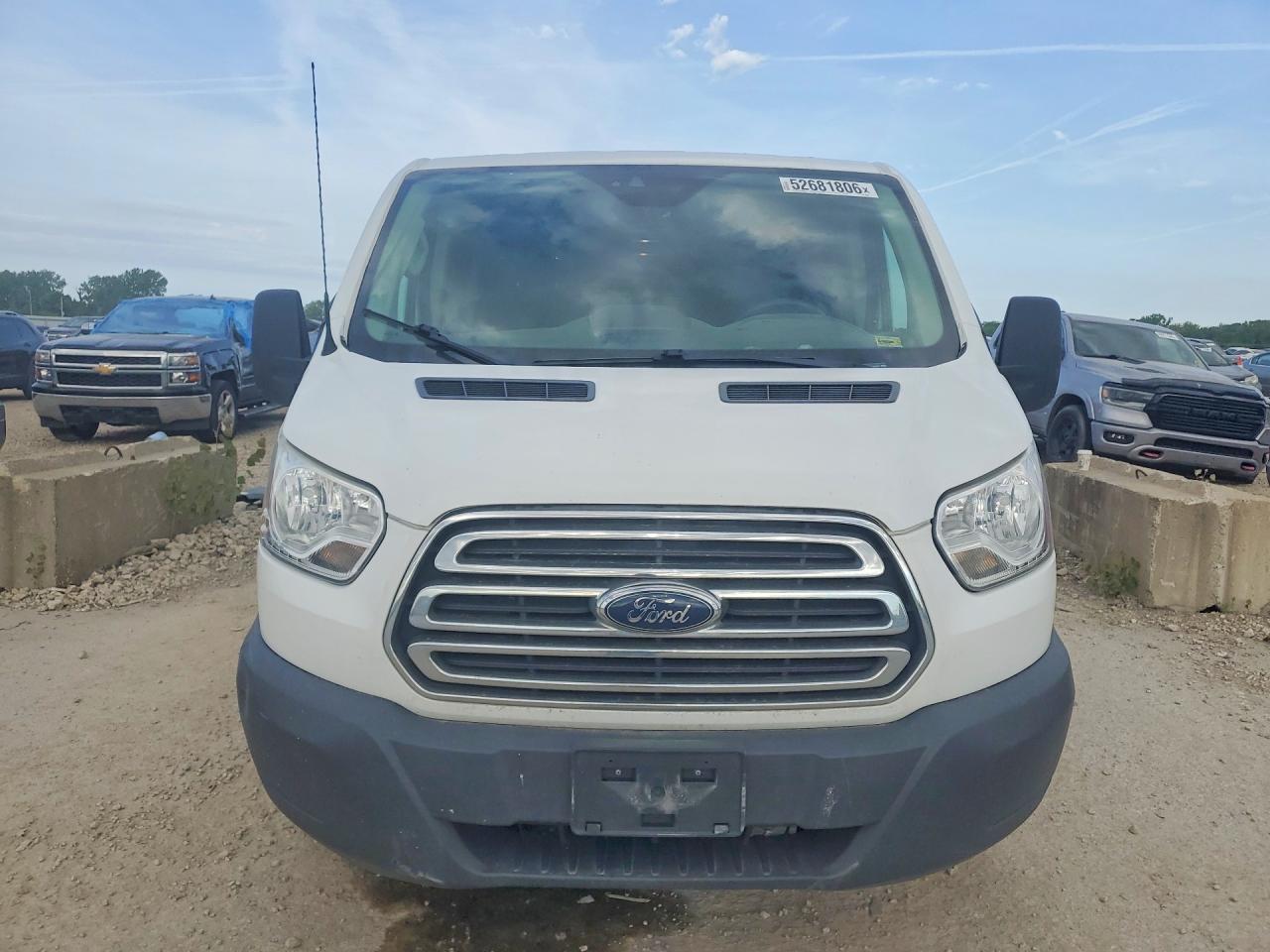 Ford Transit T-350