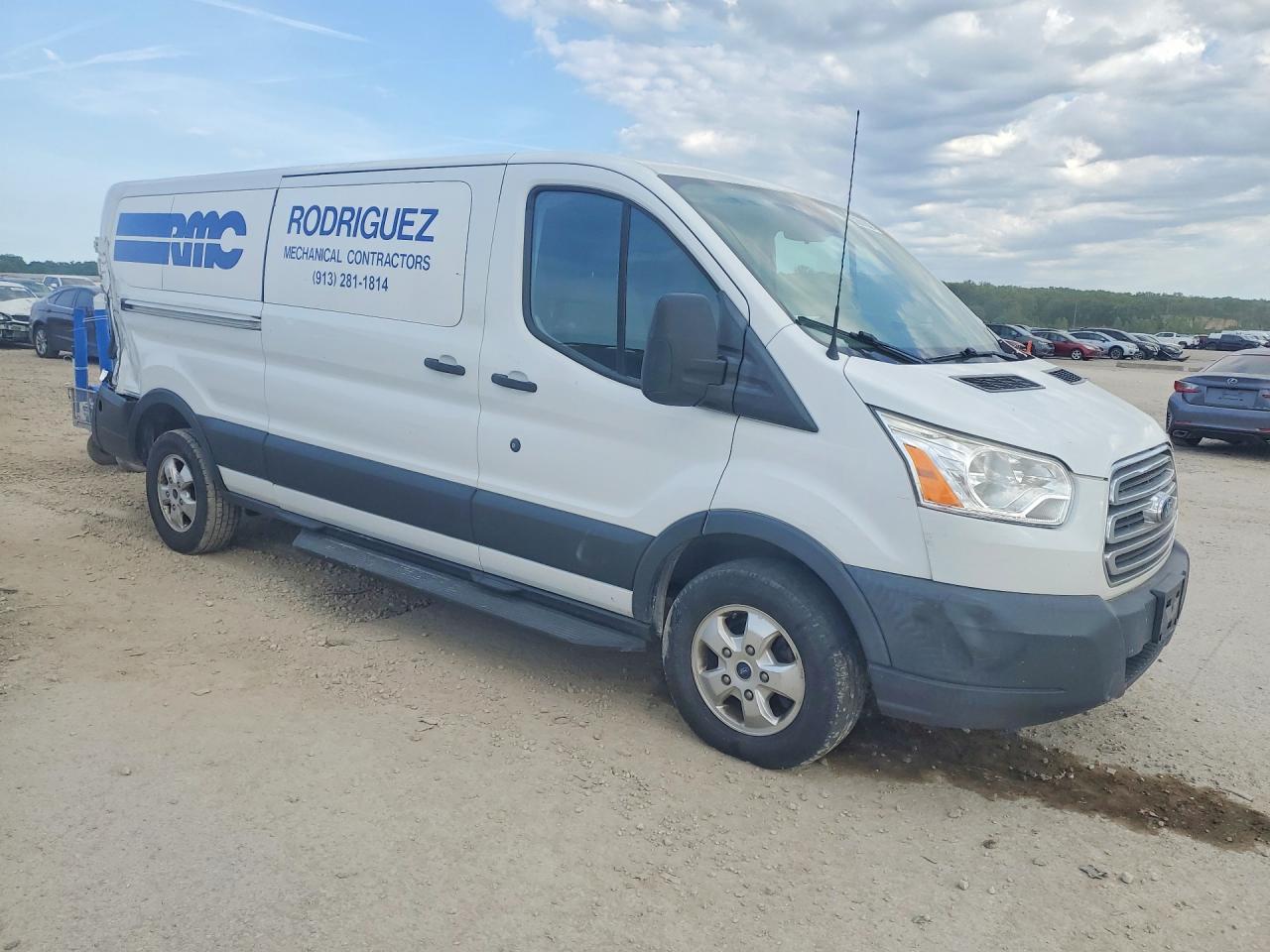 Ford Transit T-350