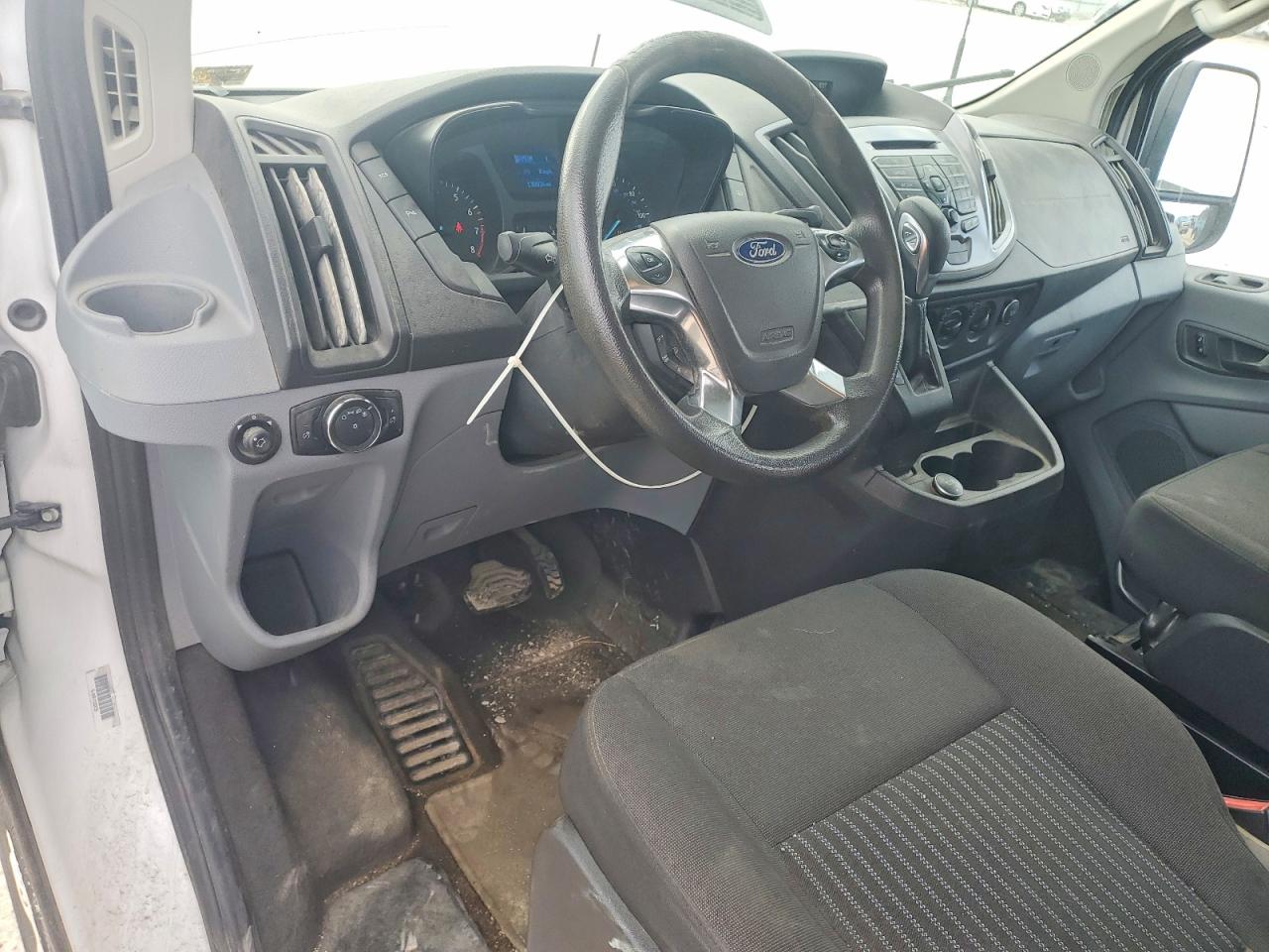 Ford Transit T-350