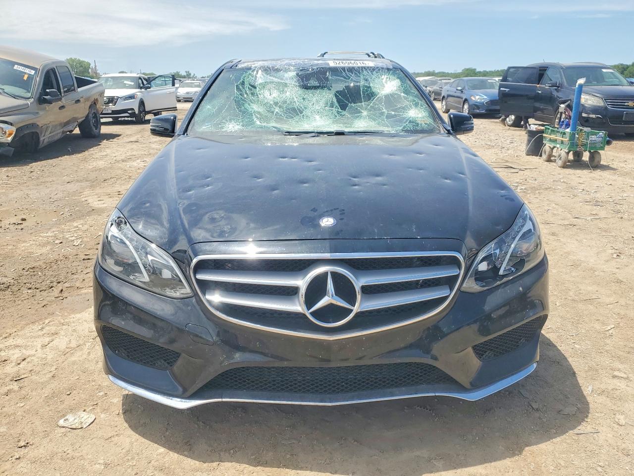 Mercedes-Benz E-Class 550 4matic