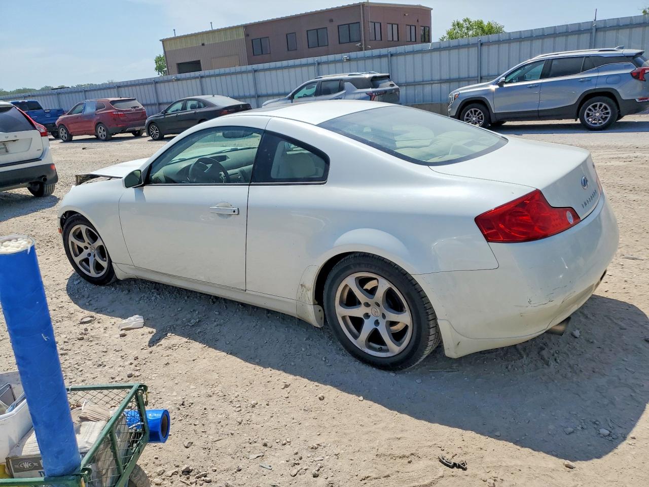 INFINITI G35 Base Base