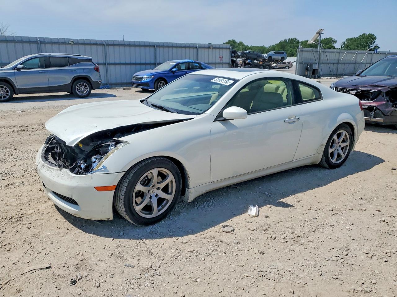 Salvage INFINITI G35 Image