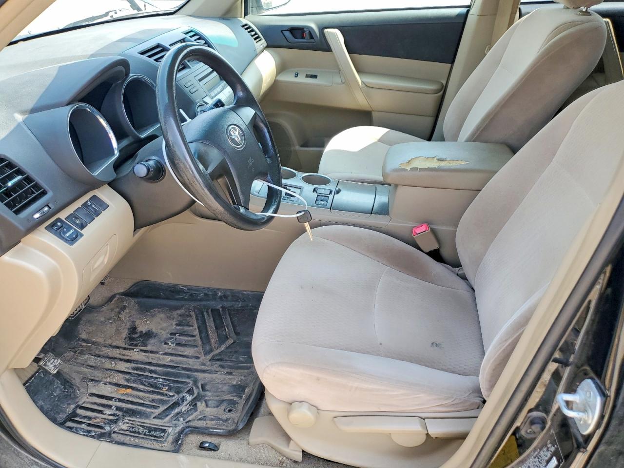 Toyota Highlander Base