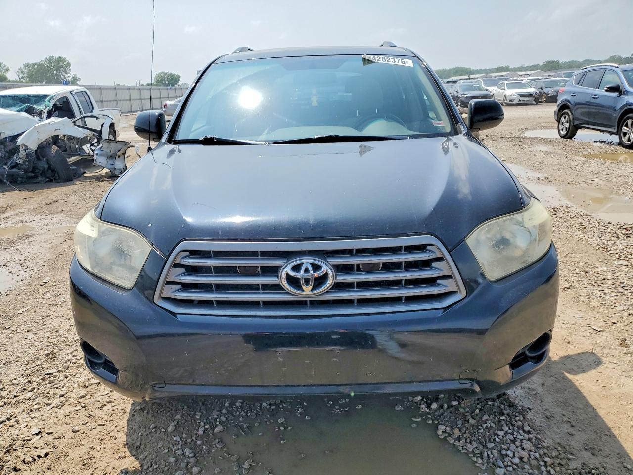 Toyota Highlander Base