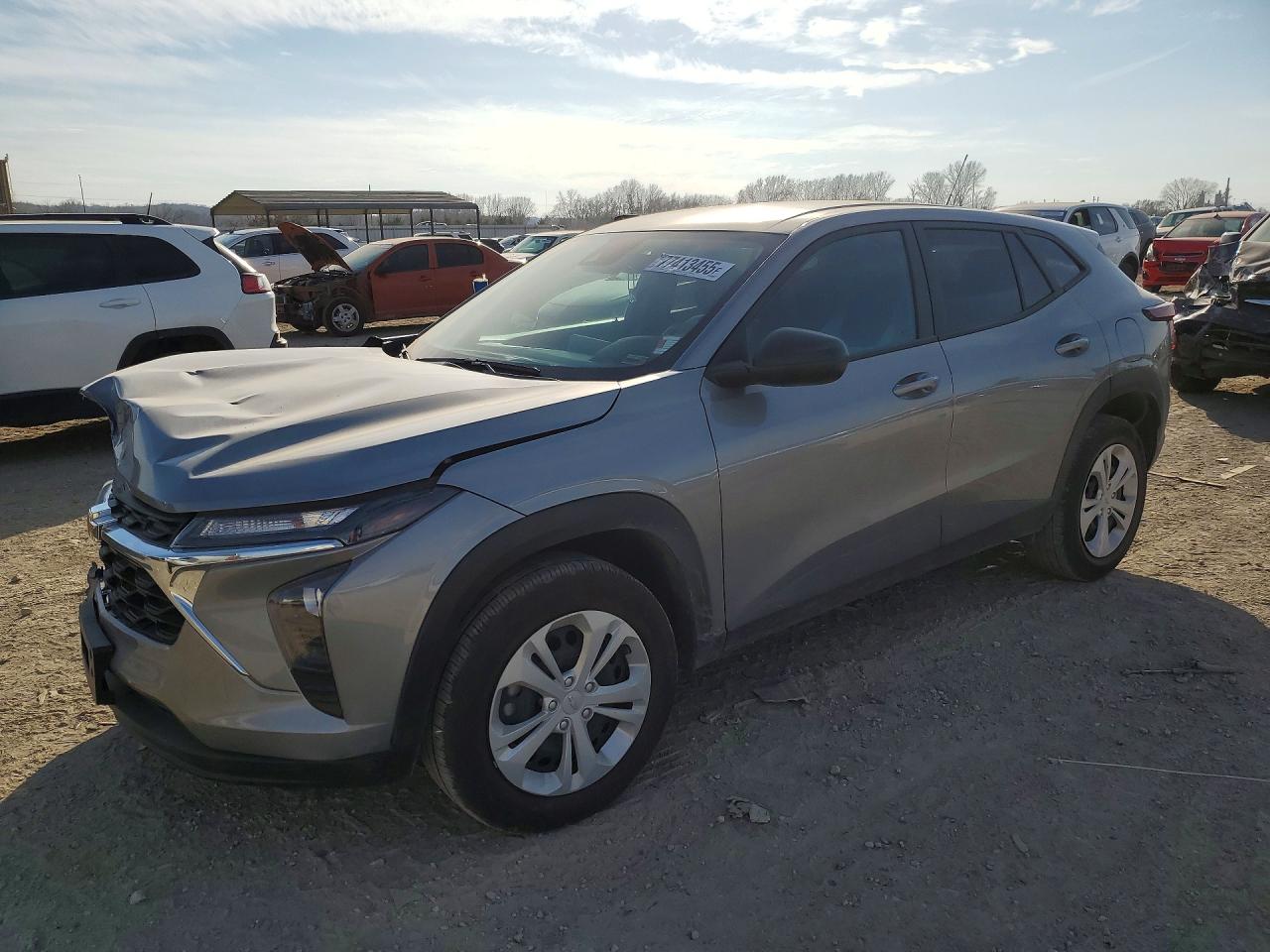 Salvage Chevrolet Trax Image