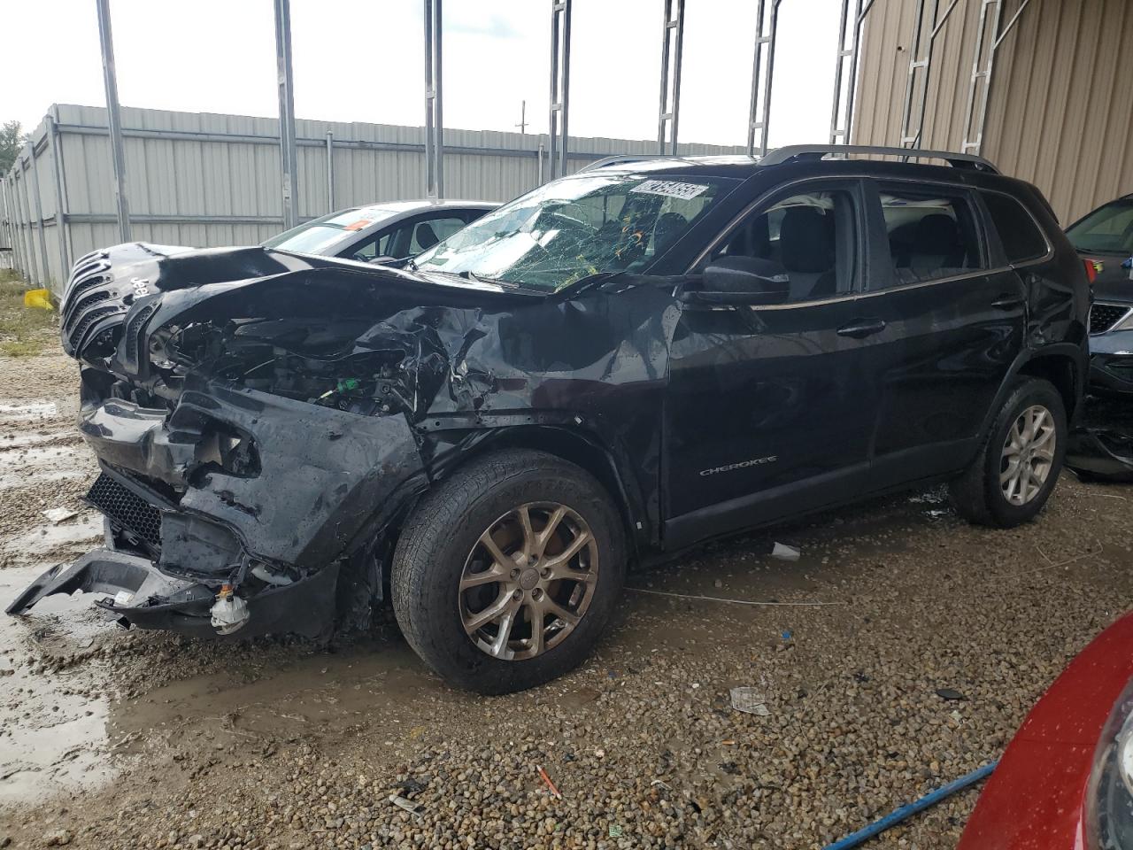 Salvage Jeep Grand Cherokee Image