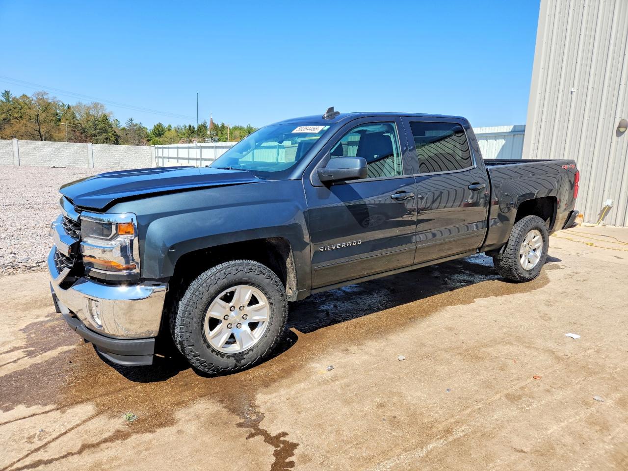 Salvage Chevrolet Silverado Image