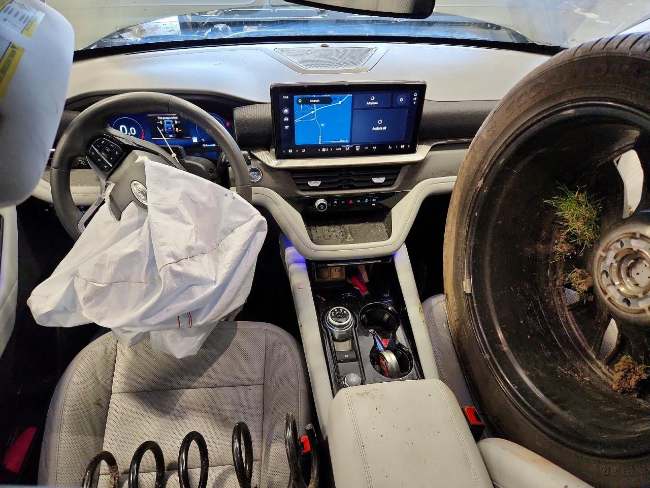 Ford Explorer Platinum