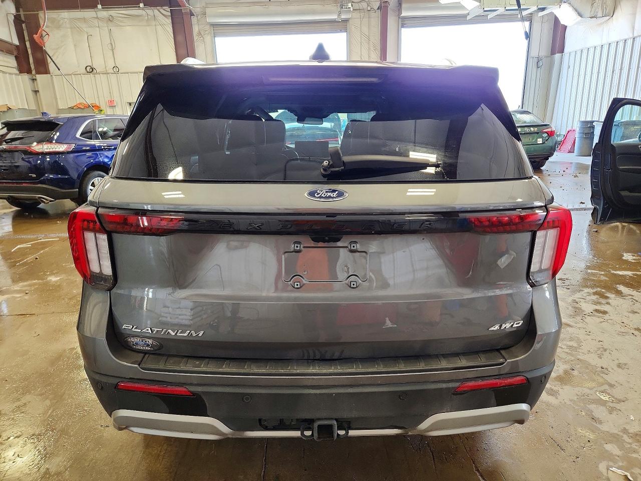 Ford Explorer Platinum