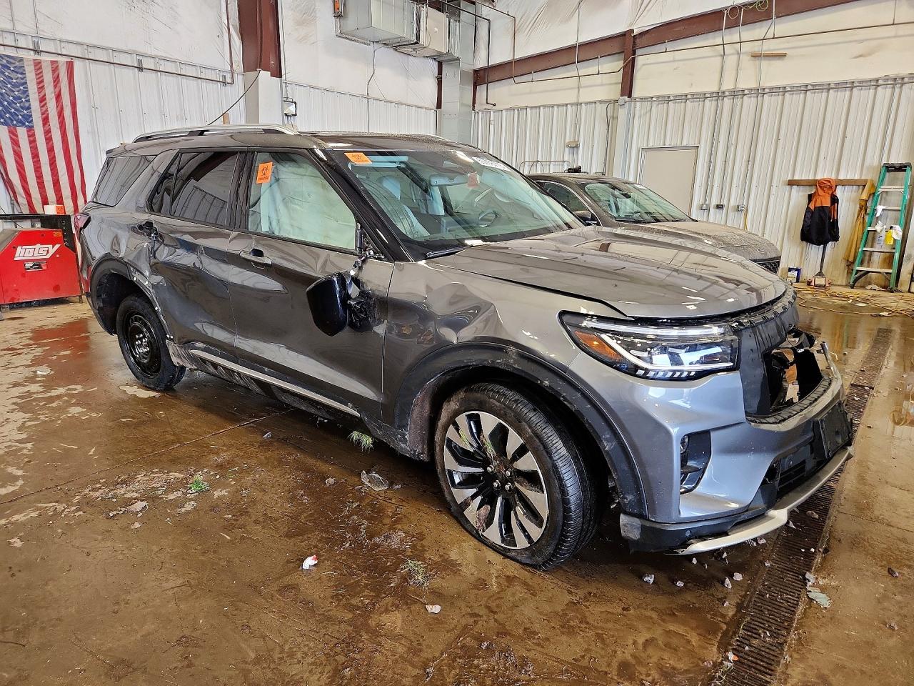 Ford Explorer Platinum