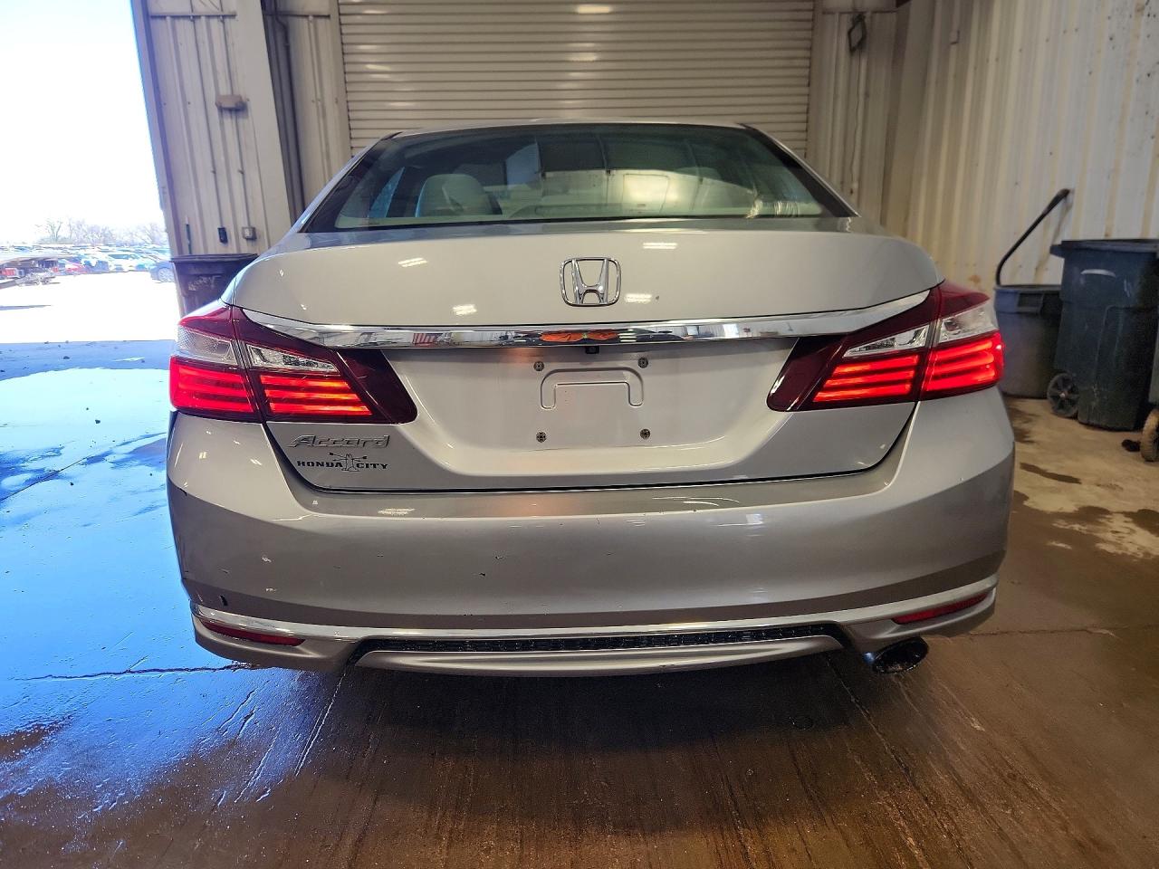 Honda Accord Lx