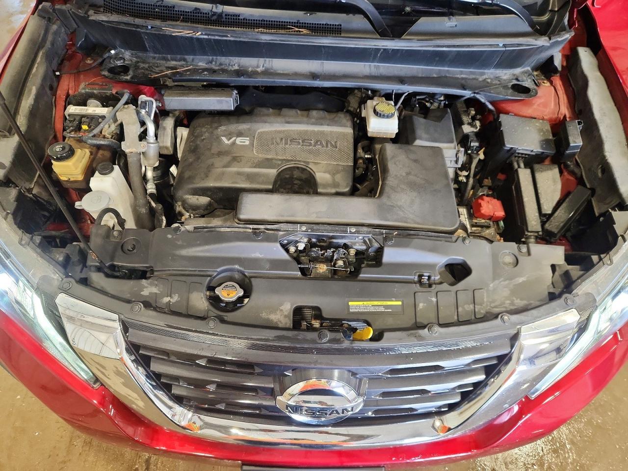 Nissan Pathfinder Sv