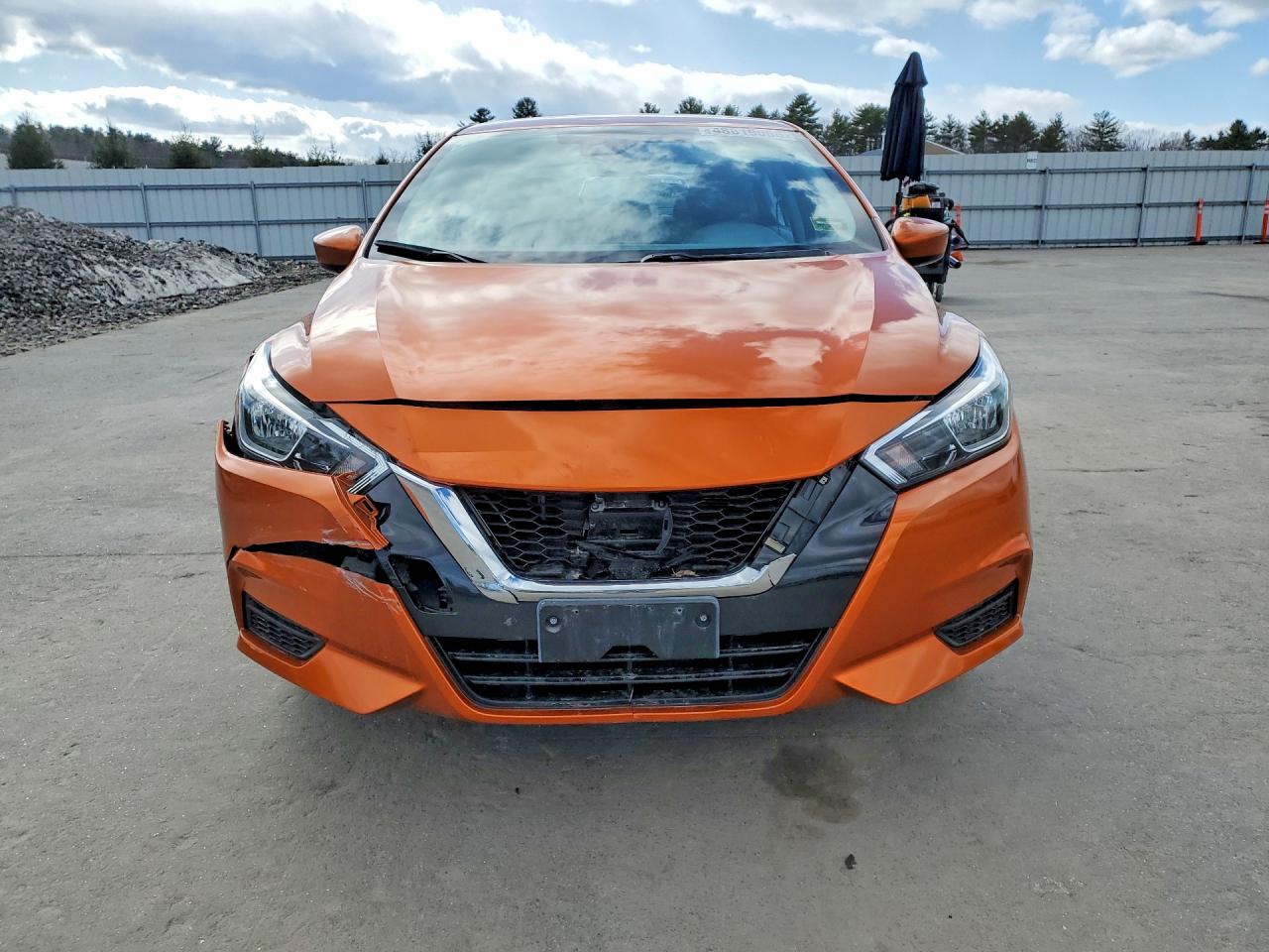 Nissan Versa Sv