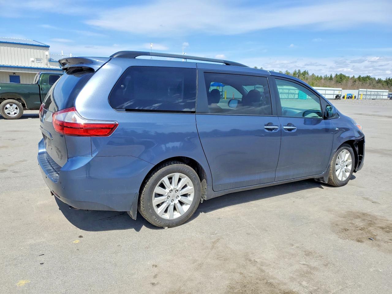 Toyota Sienna Xle Premium 7-passenger