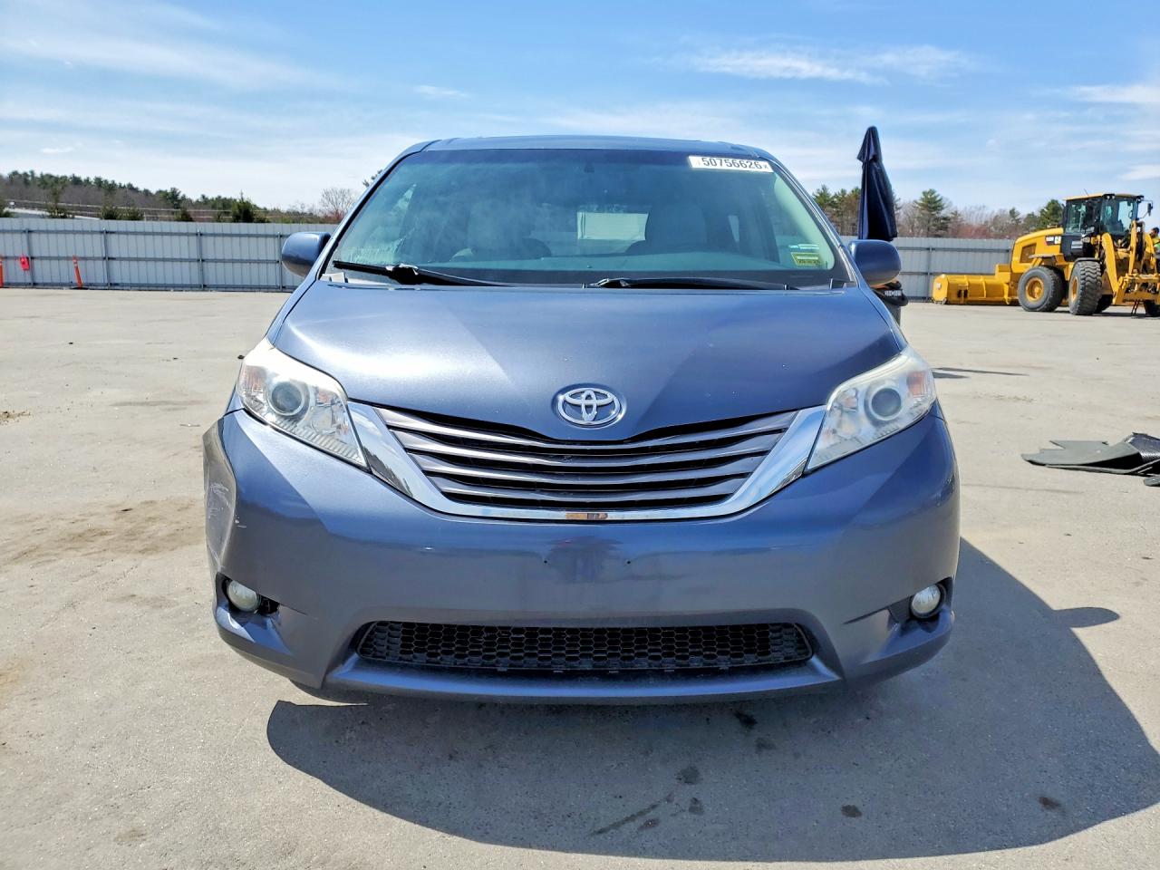 Toyota Sienna Xle Premium 7-passenger