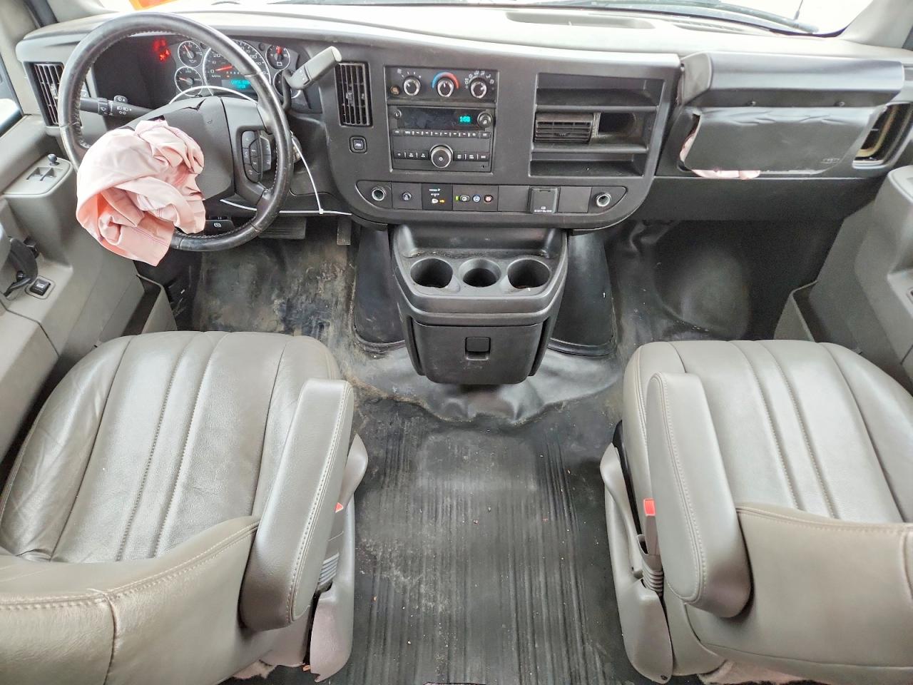 Chevrolet Expres2500
