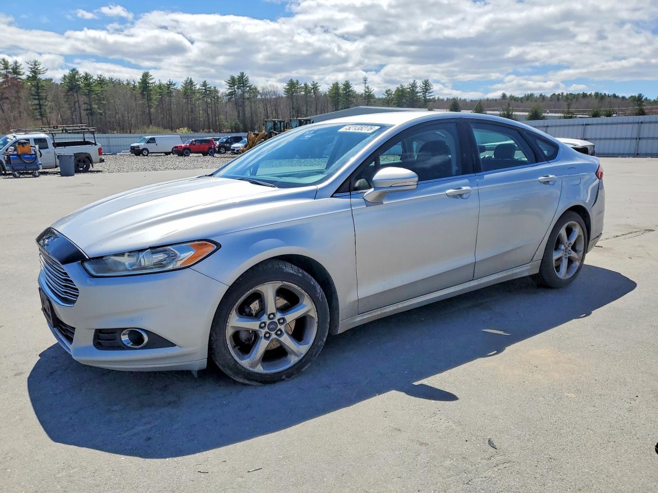 Salvage Ford Fusion Image